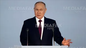 Putin, o oră de discurs: retorică anti-occidentală, promisiuni de dezvoltare economică