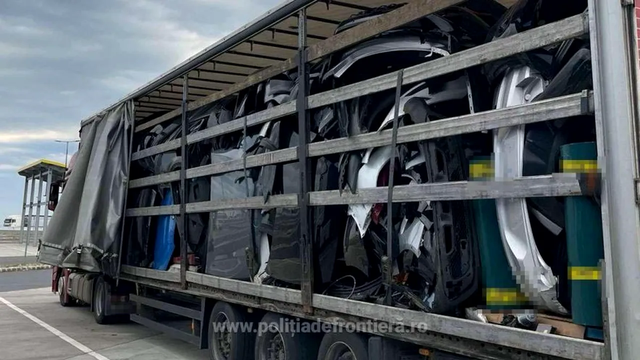 Peste 34 de tone de deşeuri au fost oprite să intre în ţară la vămile Borş II şi Nădlac II