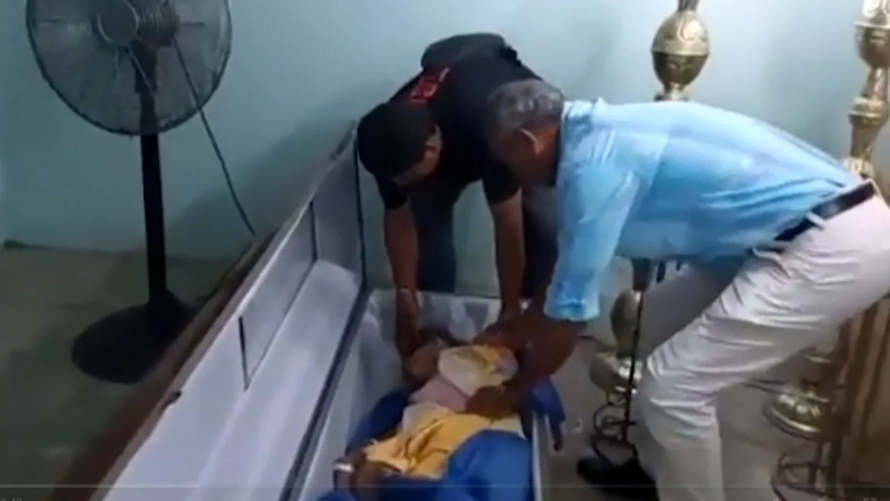 La priveghi, femeia aflată în sicriu a dat semne de viaţă. Cum explică medicii halucinantul caz din Ecuador

