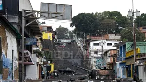 Opt morţi şi 137 de răniţi în violenţele din Venezuela - FOTO