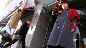 Mai puţini turişti în 2009