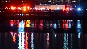 Au fost identificate 55 dintre cele 67 de victime ale accidentului aviatic din Washington