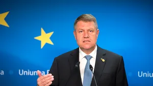 Iohannis, după Consiliul European: România va contribui cu 300.000 de euro la Programul Alimentar Mondial pentru refugiaţi. Ideea că la Consiliu se putea rediscuta tema cotelor este fundamental greşită - FOTO