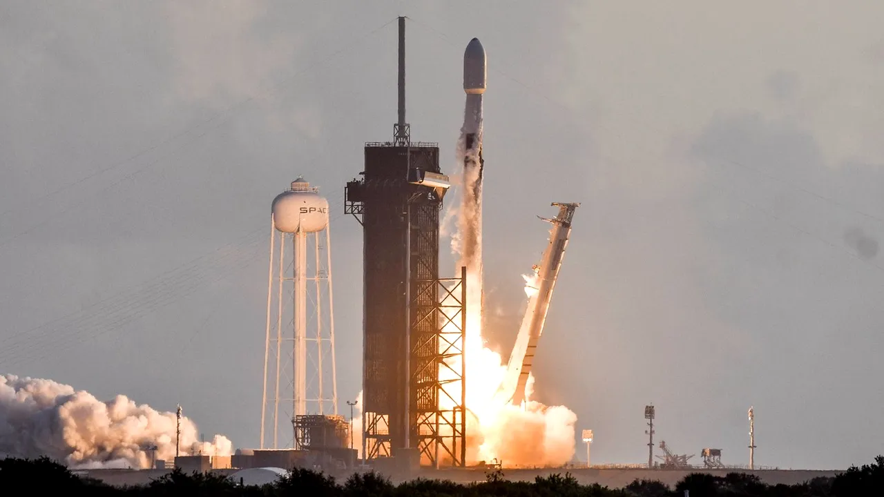 SpaceX a semnat un parteneriat cu armata americană. Ce plănuiesc să construiască