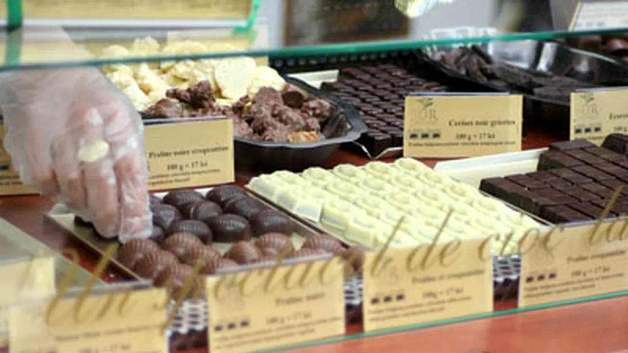 Ciocolata neagră previne excesele alimentare din perioada Crăciunului