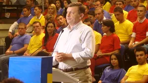 REUNIUNEA USL. Ce făcea Radu Mazăre în timpul discursului lui Antonescu: 