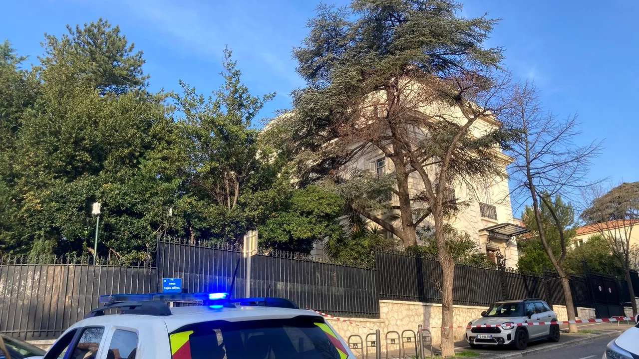 Explozie la Consulatul Rusiei din Marsilia: doi suspecţi în arest