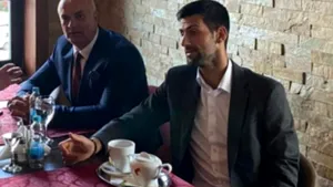Novak Djokovic, fotografiat alături de Milan Jolovic, fost luptător în masacrul de la Srebrenica