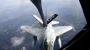 Aeronavă NATO ar fi survolat la mică distanţă de un avion în care se afla ministrul rus al Apărării