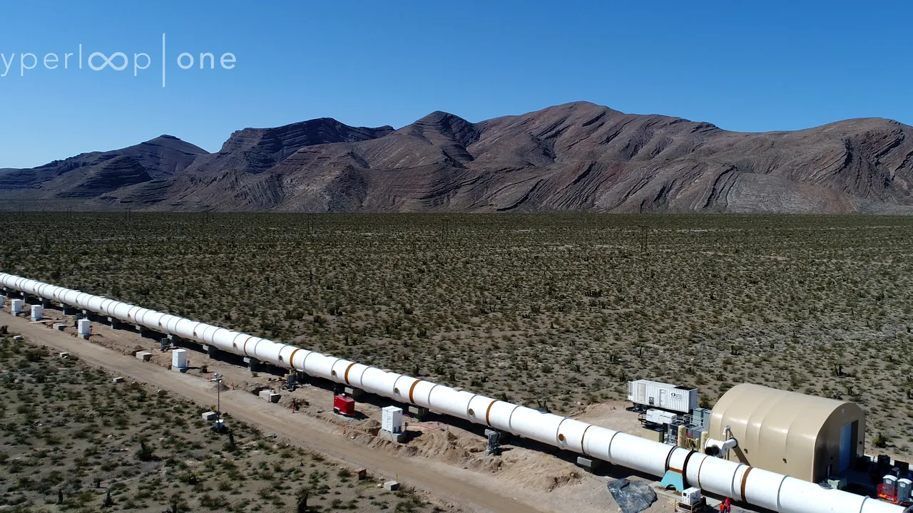 De la Berlin la Amsterdam, în 90 de minute: se testează vehiculele hyperloop