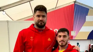 Paris 2024: Răzvan Arnăut s-a calificat în sferturi la lupte greco romane. Alexuc Ciurariu, eliminat