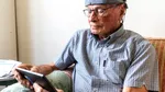 Căștile EEG și imaginile pe ecran – noua metodă de detectare precoce a Alzheimerului