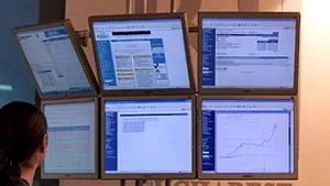 Cuprom intenţionează să se listeze la bursă prin ofertă publică