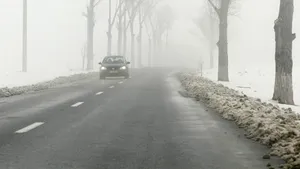 Se strică vremea în România. Va fi frig și în unele zone va ninge