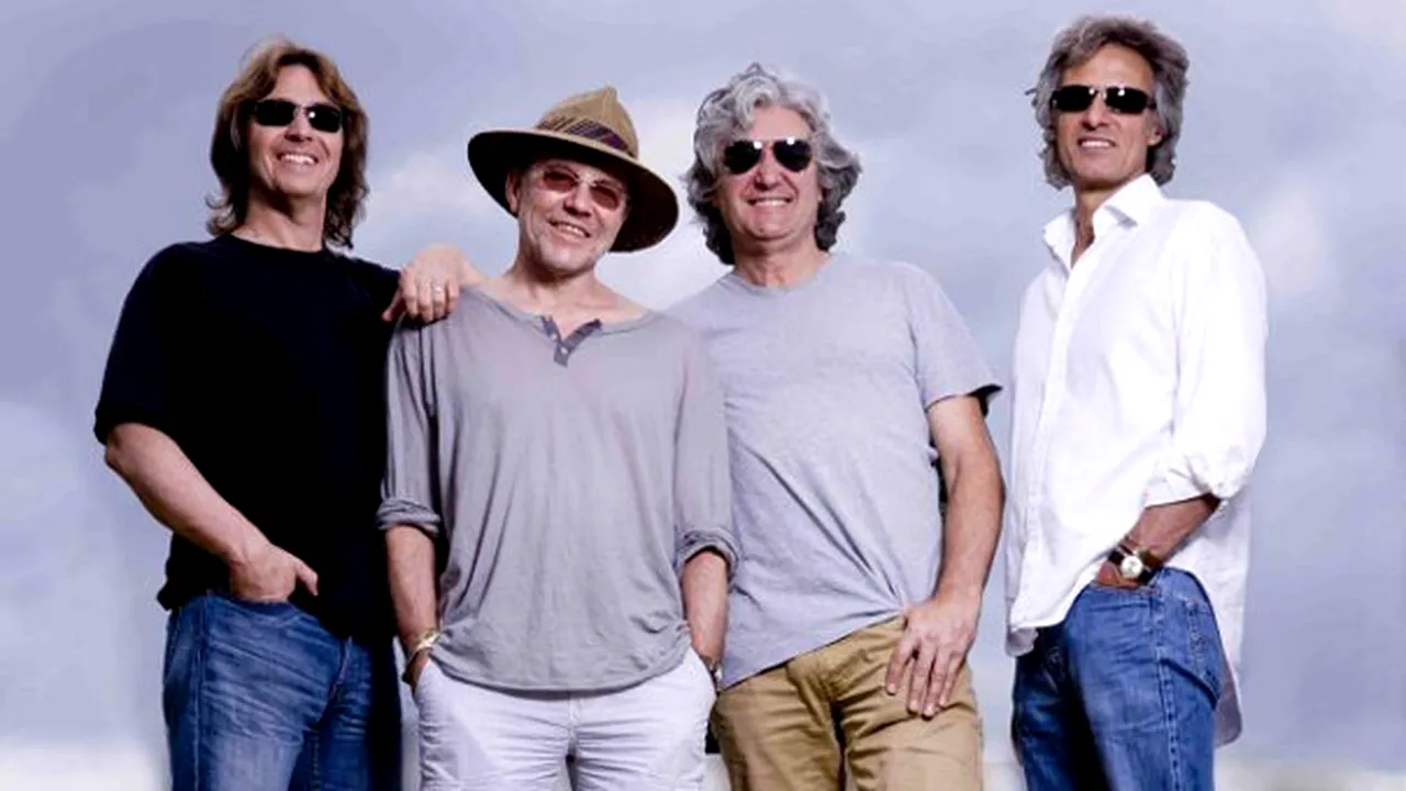 Două ore de hituri Dire Straits, de 1 decembrie, la Bucureşti, cu foştii componenţi ai trupei. Preţurile biletelor la concert