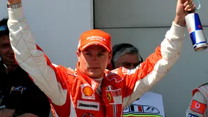 Raikkonen şi-a prelungit contractul cu Ferrari