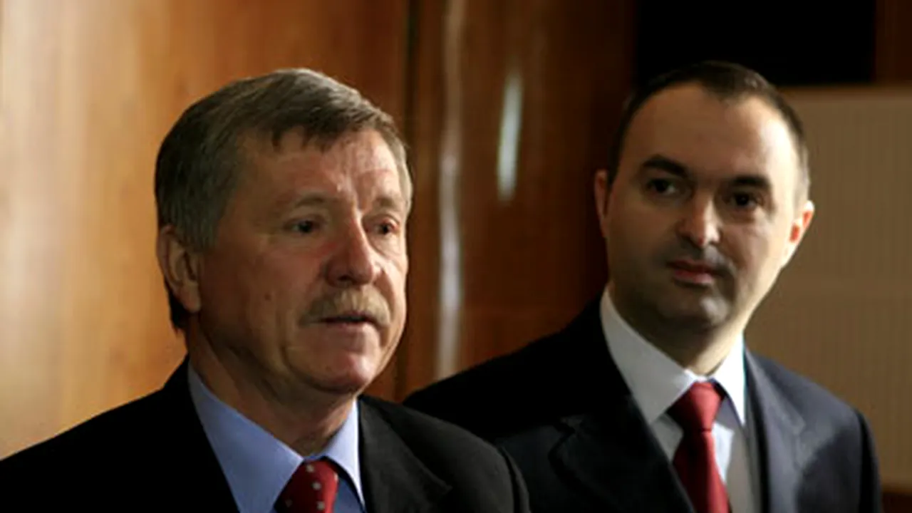 Hărdău şi Adomniţei cred că Geoană îi acuză în necunoştiinţă de cauză
