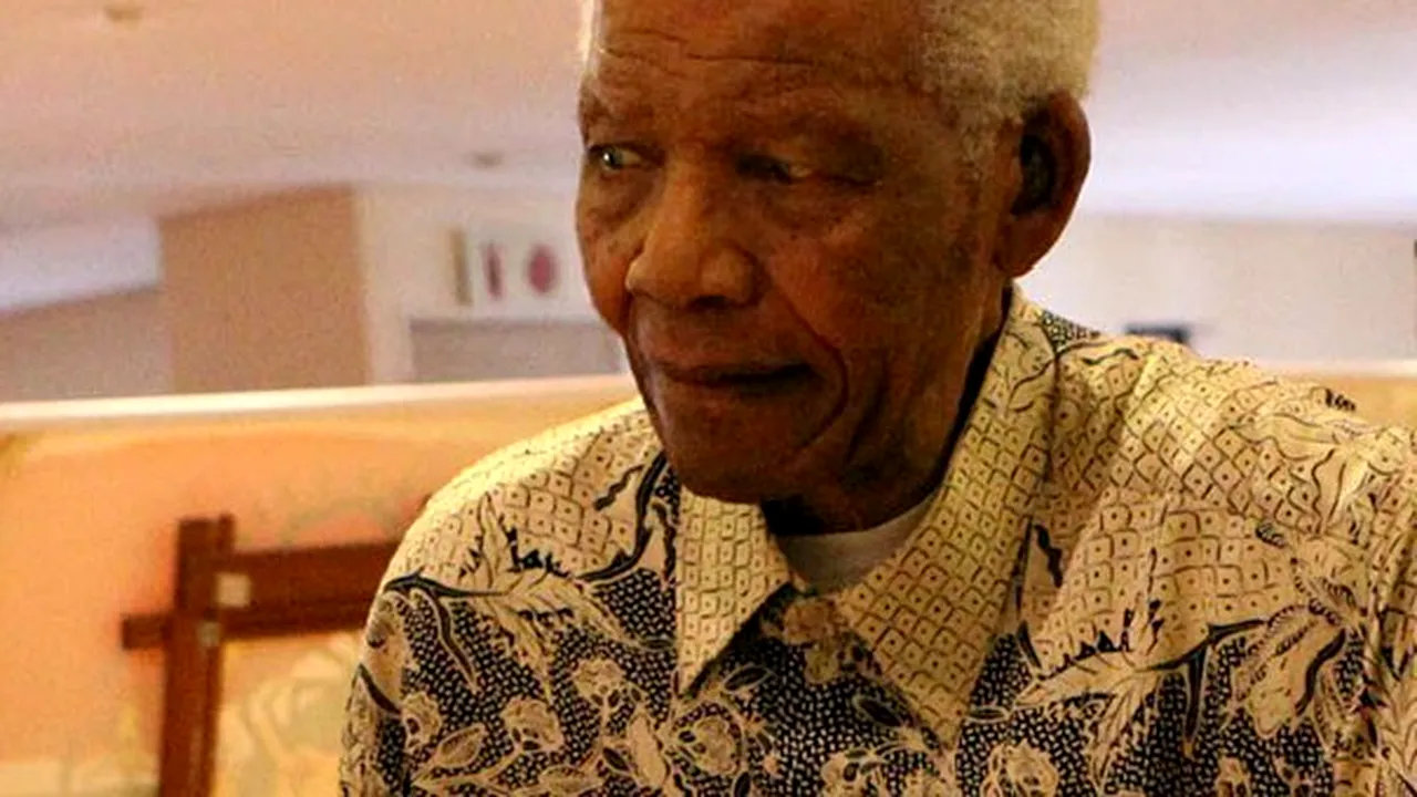 Un film despre Nelson Mandela, singurul care a obţinut acordul acestuia, va fi lansat în noiembrie