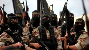 Statul Islamic ucide cinci luptători kurzi în estul Siriei