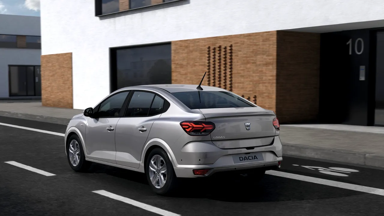 Dacia vine cu transformări radicale pentru cea de-a treia generaţie a Logan, Sandero şi Sandero Stepway - GALERIE FOTO