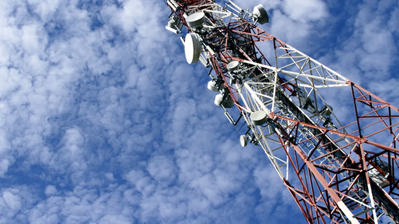 Guvernul a modificat modul de calcul al taxei pe care companiile din telecom o plătesc către ANCOM