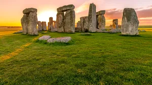 Răsăritul de la Stonehenge este transmis LIVE în toată lumea/ Transmisia, inaugurată cu ocazia solstiţiului de vară 2019 | VIDEO