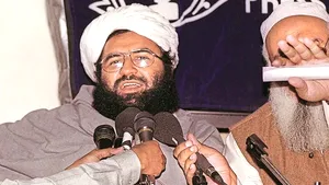 Pakistanul anunţă arestarea a zeci de suspecţi în cazul atentatului terorist din Kashmirul indian