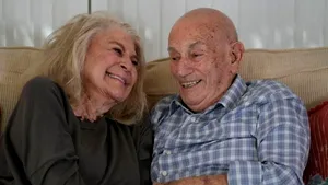Un veteran de război şi-a găsit dragostea la 100 de ani şi se va căsători / Nunta va avea loc la 80 de ani de la debarcarea aliaţilor în Normandia