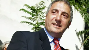 Becali, contrazis de avocatul său