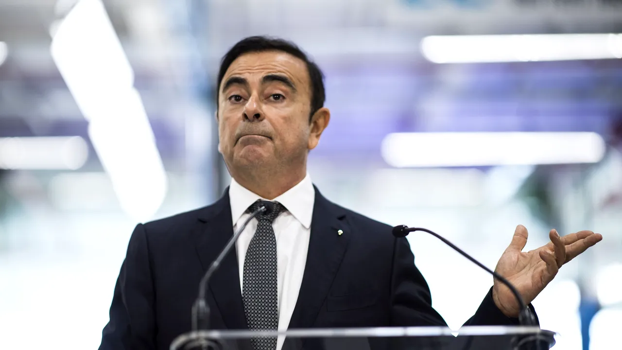 Carlos Ghosn a demisionat de la conducerea Renault