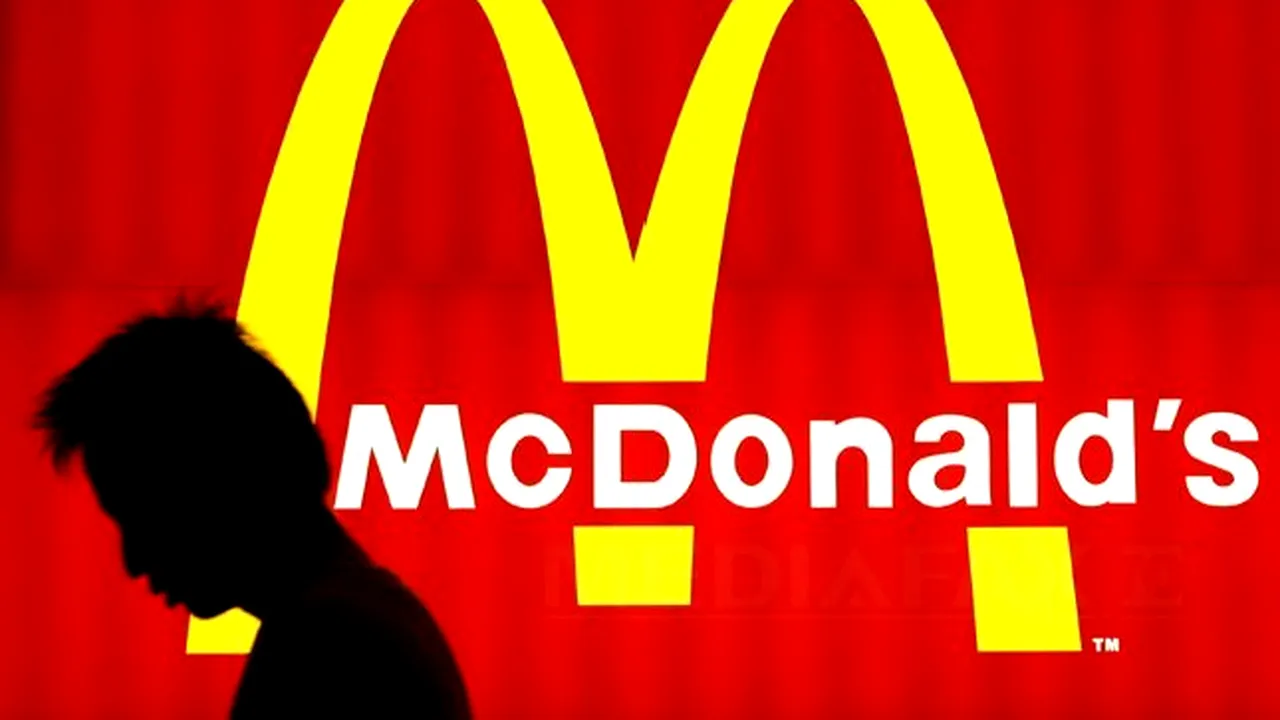 Compania McDonald's, acuzată că îşi exploatează salariaţii