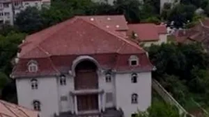 Construcții ilegale demolate în Timișoara. Legea se aplică tuturor, spune Dominic Fritz