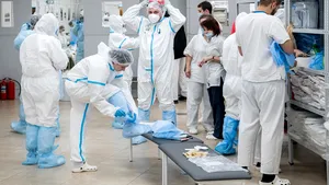 Sibiu: Măşti, combinezoane, mănuşi, dezinfectanţi pentru centre rezidenţiale, din bani europeni