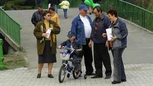 Românii, nemulţumiţi de viaţă dar foarte optimişti (video)