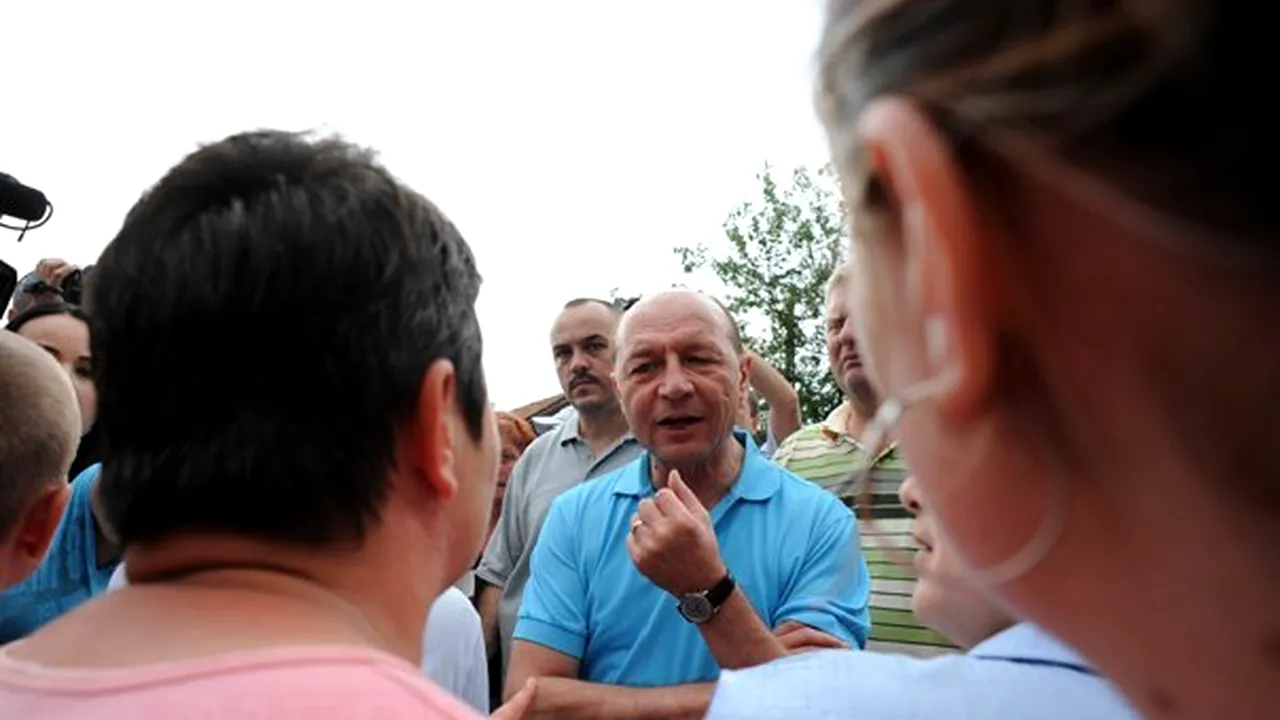 Băsescu: Adun debitul Prutului cu al Dunării şi cu al Siretului şi nu-mi iese inundaţie