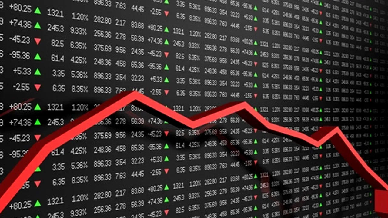 Capital Economics: Un derapaj fiscal uşor nu ar îngrijora. Ţinta de deficit este prea ambiţioasă