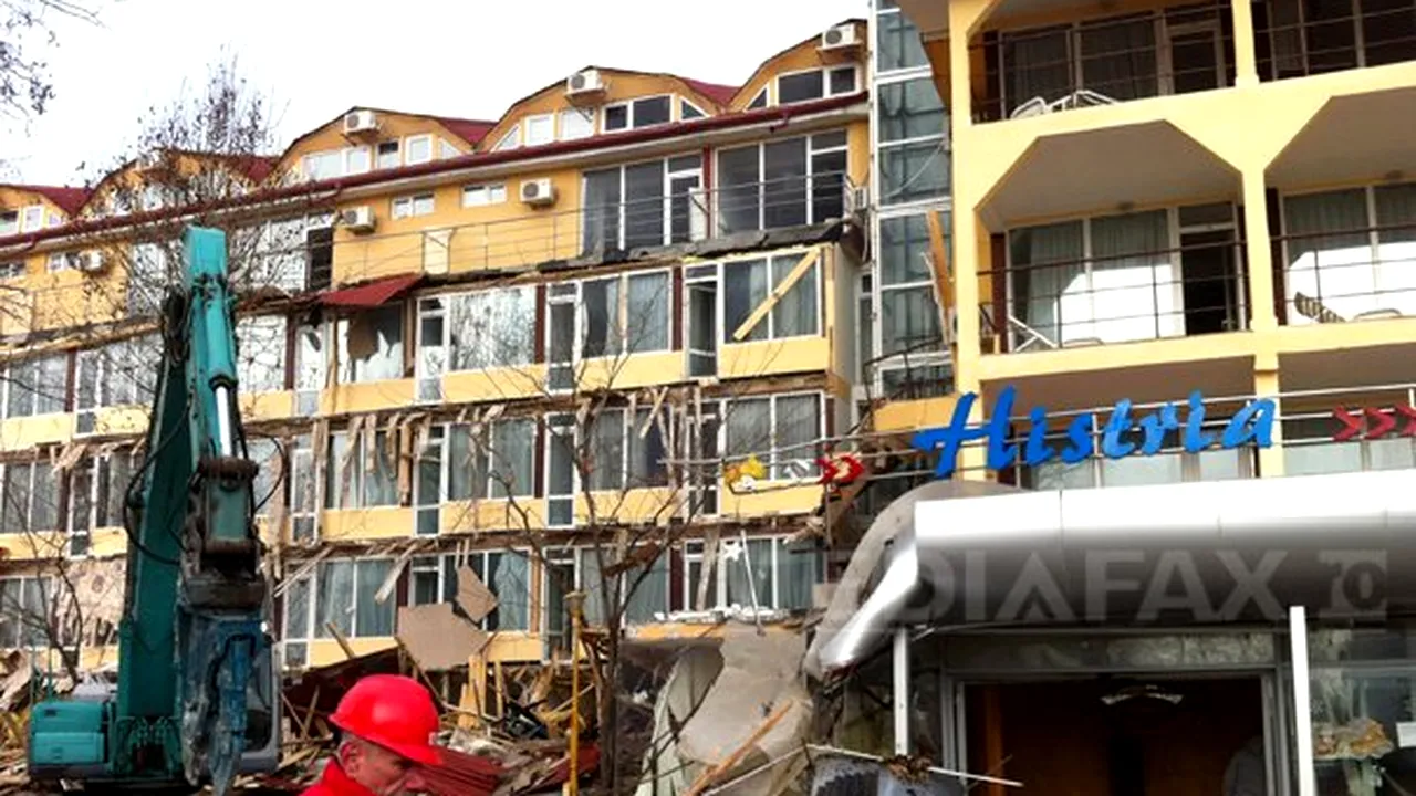 Prefectul de Constanţa face plângere penală împotriva lui Mazăre pentru că nu a demolat hotelurile lui Bosânceanu