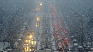 Cum va fi vremea de Crăciun? Frumos până în ajun, apoi ger şi ninsori