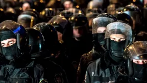 Agenţii unităţii paramilitare Berkut, desfiinţată în Ucraina, vor primi paşapoarte ruse