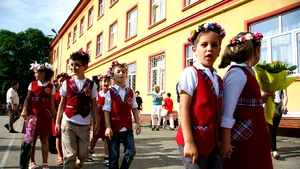 Se pot face serbări de final de an şcolar? Elevii intră curând în vacanţa de vară 