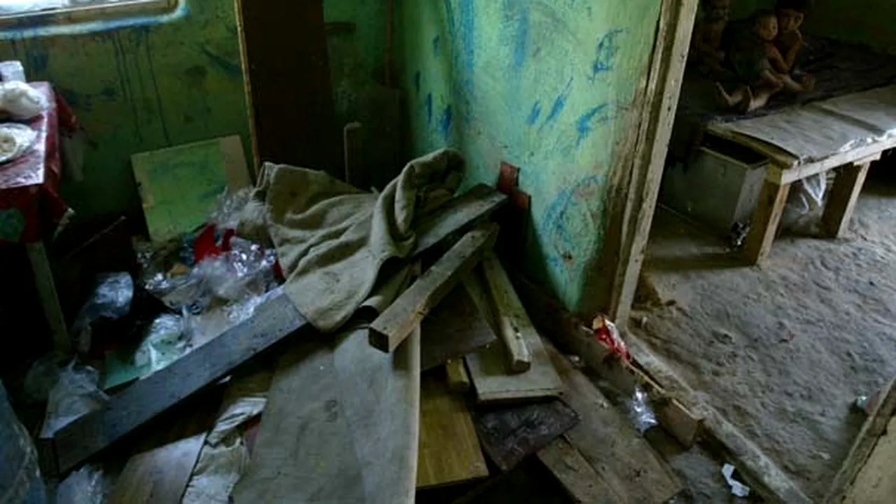 UNICEF: Peste un sfert dintre copiii din România trăiesc sub pragul sărăciei. Câţi copii săraci sunt în ţările 