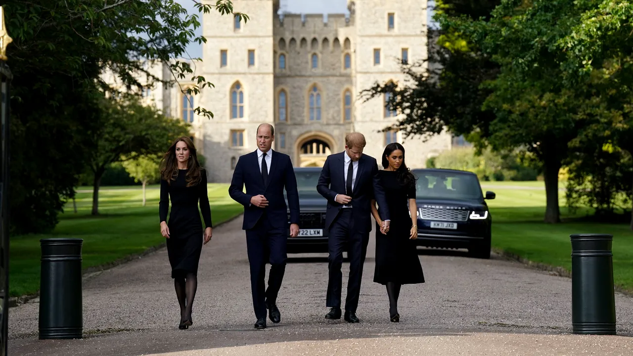 Harry şi Meghan s-au alăturat celebrităţilor care au împărtăşit mesaje de susţinere pentru Kate