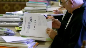 Mai multe instanţe din ţară au intrat luni în grevă. Magistraţii, nemulţumiţi de salarii dar şi de alte aspecte privind sistemul judiciar