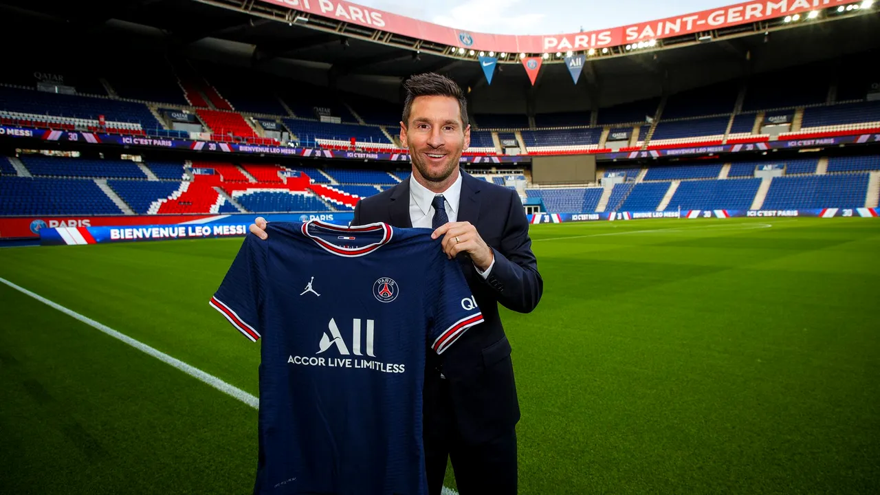 Lionel Messi a semnat oficial cu Paris Saint-Germain. Ce număr va purta legendarul fotbalist