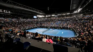 Guvernul australian critică fanii de la Australian Open după ce aceştia au huiduit anunţul privind lansarea campaniei de vaccinare Covid-19