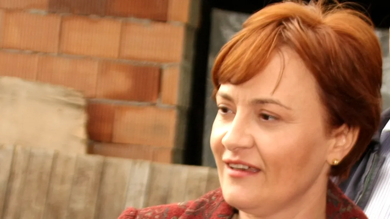 FOCUS: Resemnare la sediul de campanie al lui Mincă; 
