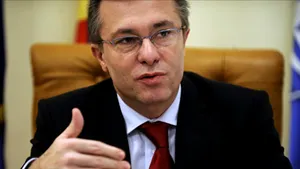 Diaconescu: Repatrierea din Italia, posibilă în cazul unei condamnări definitive