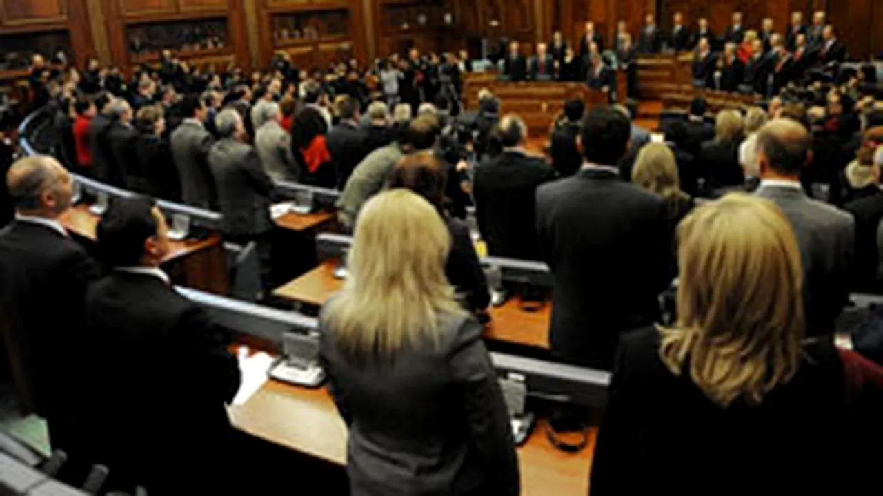 Kosovo - republică independentă şi democratică, potrivit proiectului Constituţiei