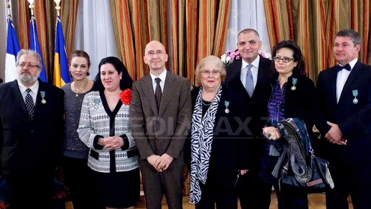 Damian Drăghici, Maia Morgenstern şi Dorina Lazăr sunt Cavaleri ai Ordinului Artelor şi Literelor