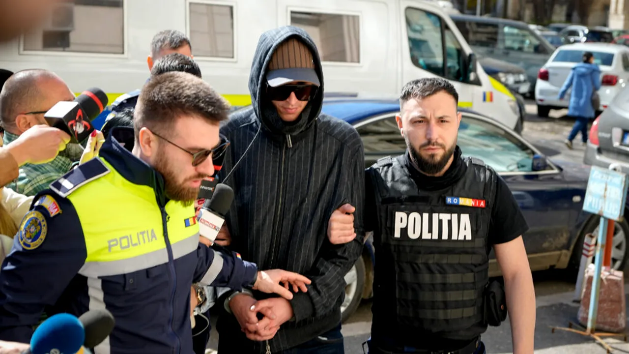 BUCURESTI - PARCHETUL GENERAL - BOGDAN PESCHIR 